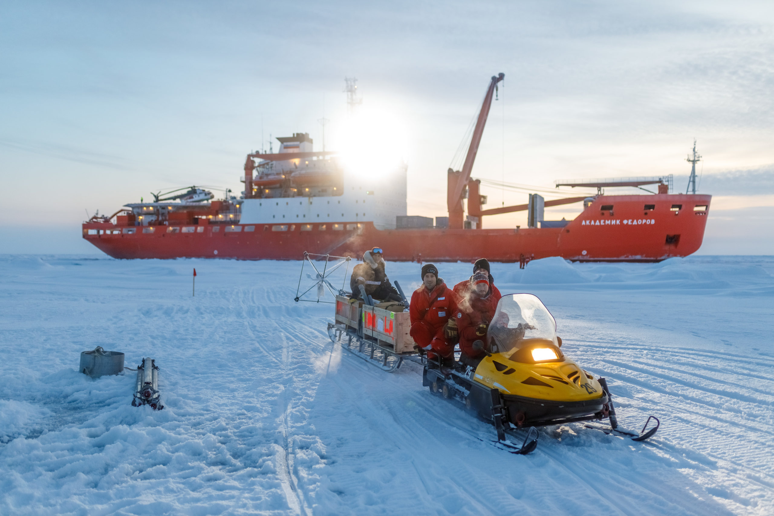 Retrospective: Drifting with ice - MOSAiC Expedition